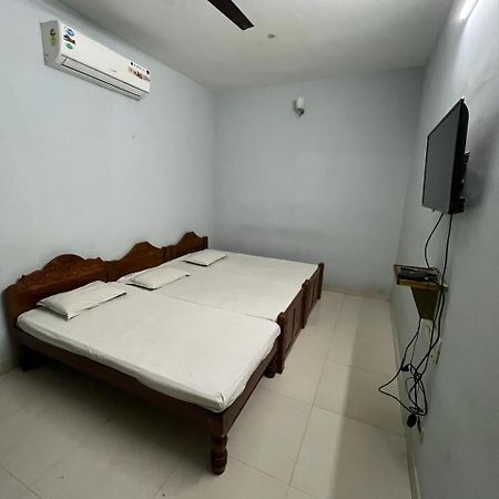 The Alp Hotel Madurai Εξωτερικό φωτογραφία