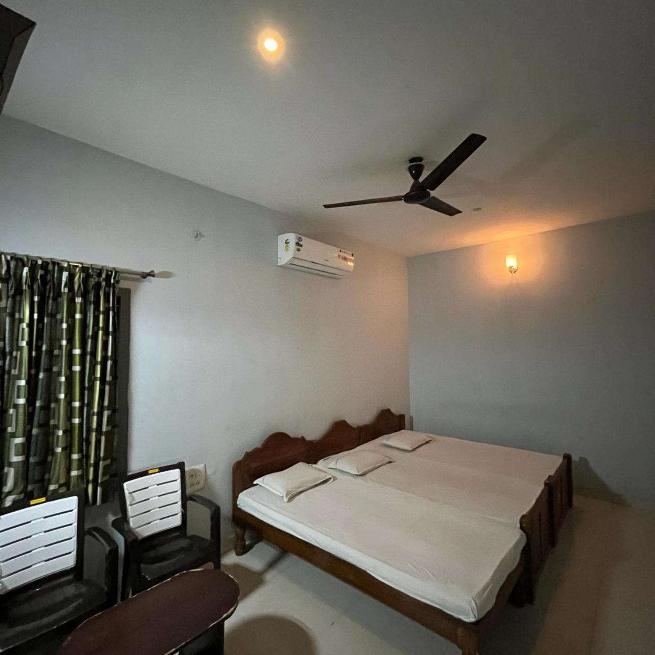 The Alp Hotel Madurai Εξωτερικό φωτογραφία